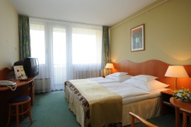 Отель HELIOS ANNA 3*+, курорт Хевиз, Венгрия.